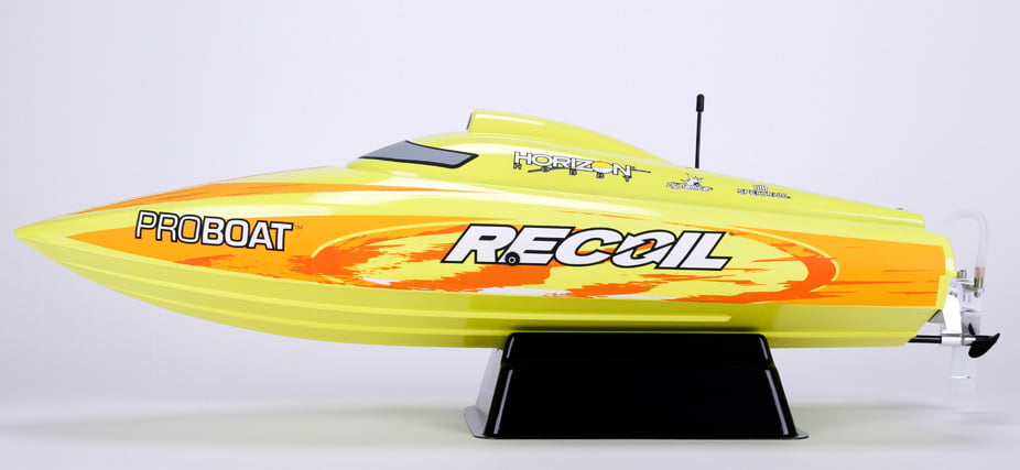recoil 26 rc boat