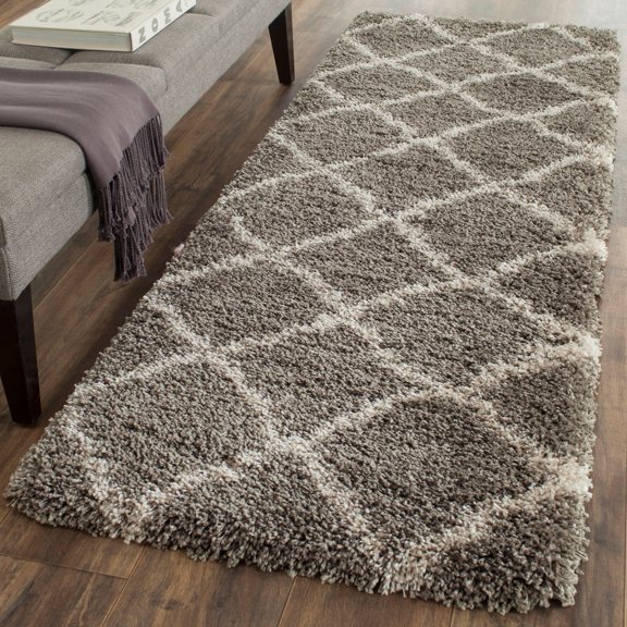 SAFAVIEH Belize Joisse Geometric Plush Shag Runner Rug, Grey/Taupe, 2'3" x 11'