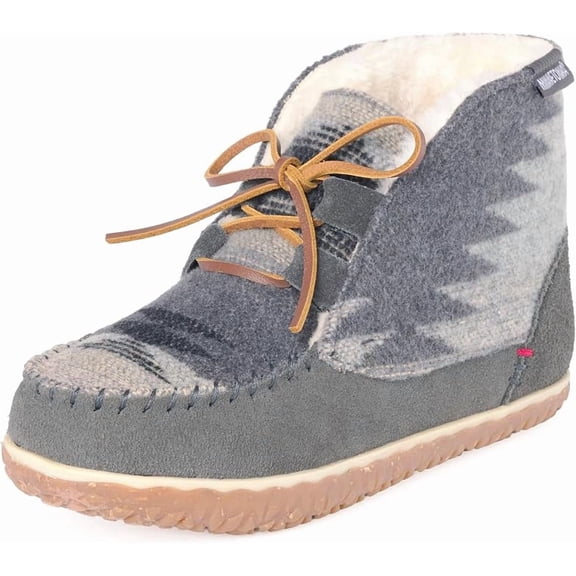 Minnetonka Women's Torrey Laceup Boots, Grey 9 US