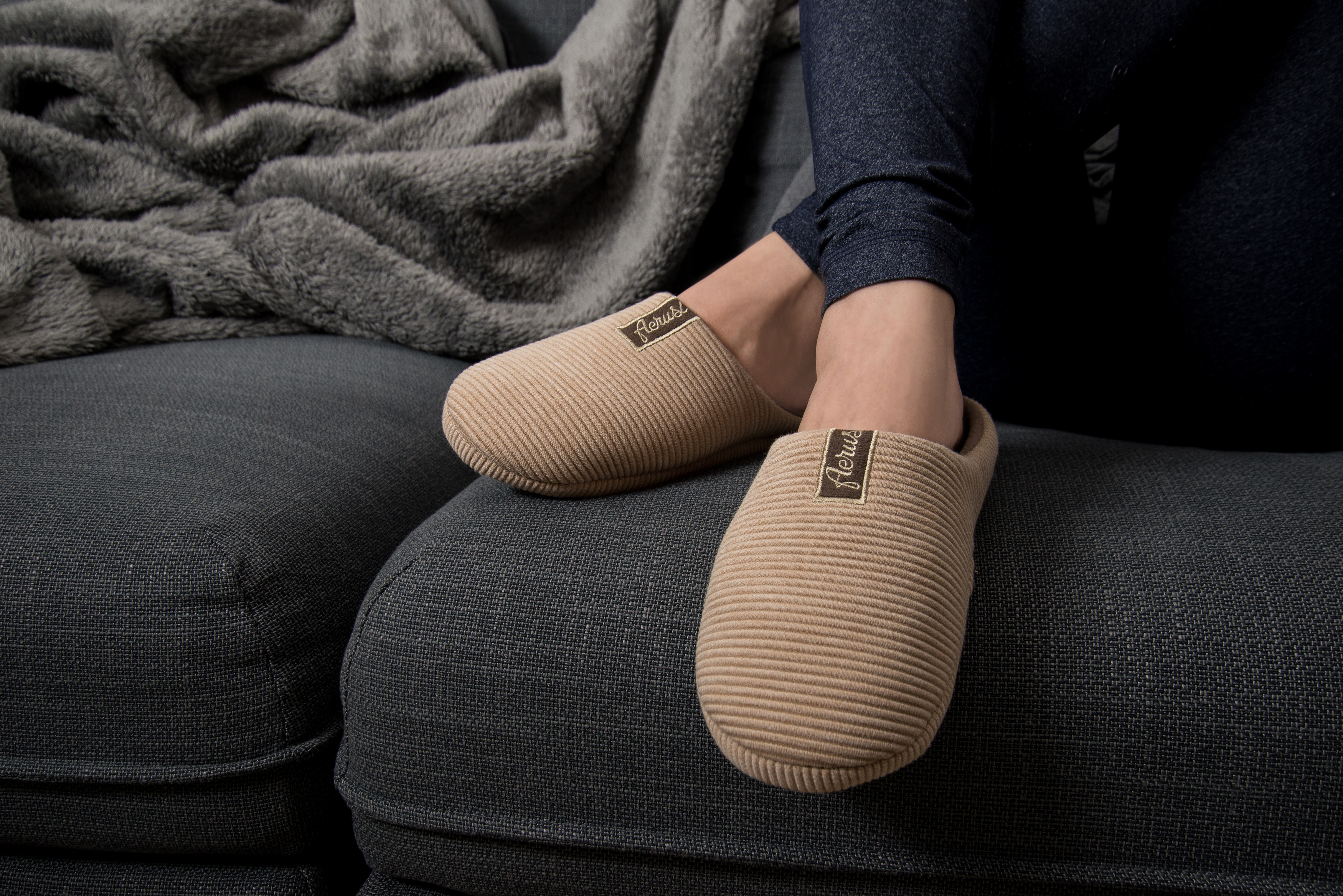 Unisex Memory Foam Slip-On House Slippers with Non-Slip Indoor Outdoor Sole