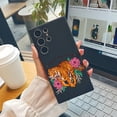 thumbnail image 4 of Elegante funda de goma TPU: muestra tu estilo con este diseño minimalista para iPhone, 4 of 4