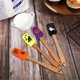 thumbnail image 3 of Espátula de silicona con mango de madera para Halloween, espátula para crema, utensilio para hornear, suministros de cocina, utensilio para panadería casera, 4 Uds., 3 of 8
