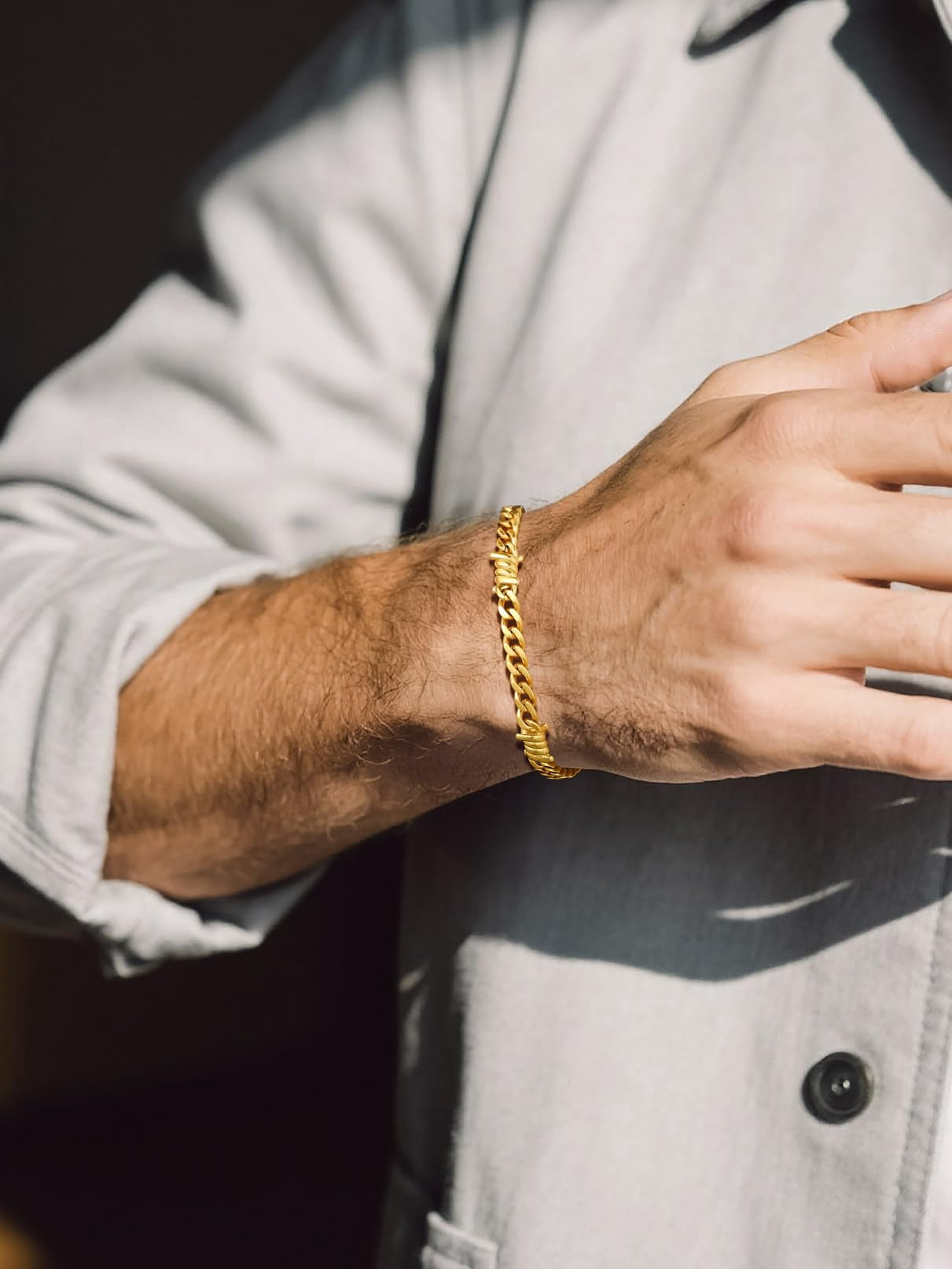 Bandmax 5MM Thorns Cuban Link Chain Bracelet for Men Dad Son Father's Day Graduation Gift Stainless Steel 14K Gold Plated Curb Chain Bracelet for Women Punk Jewelry