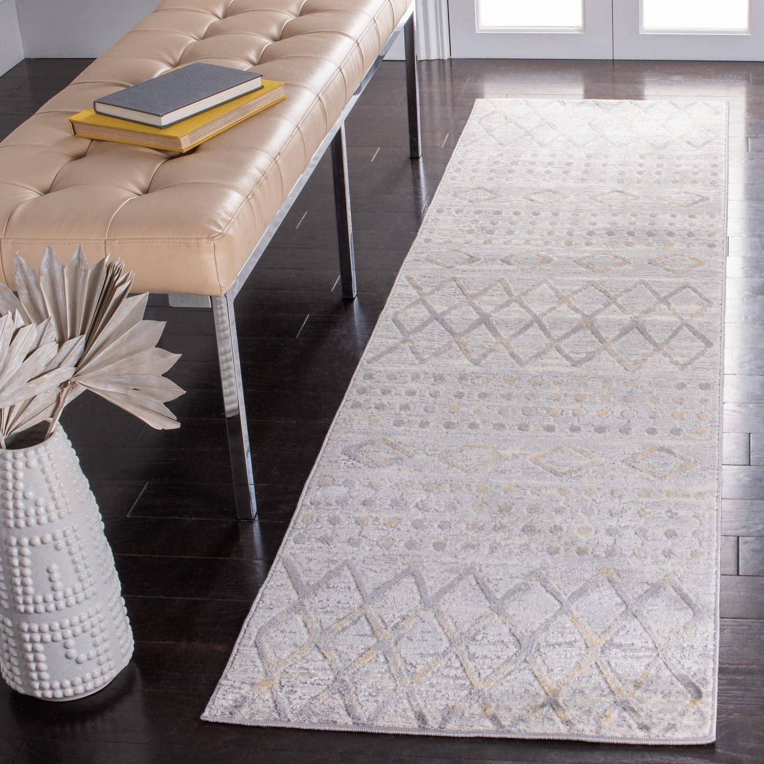 Safavieh Lagoon Rumea Geometric Distressed Area Rug