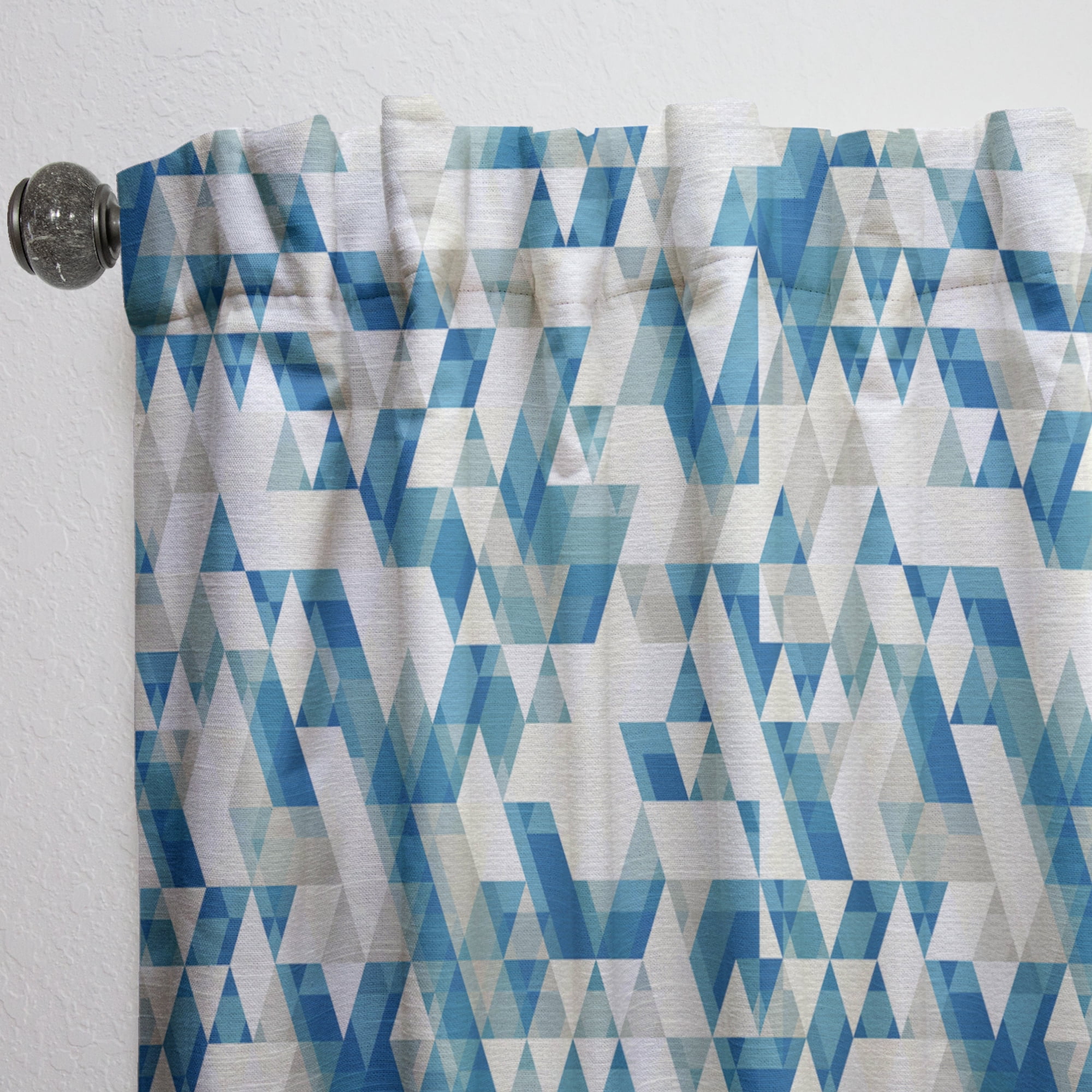 Designart 'Triangular Shapes Colourfields IV' Modern & Contemporary Curtain Panel