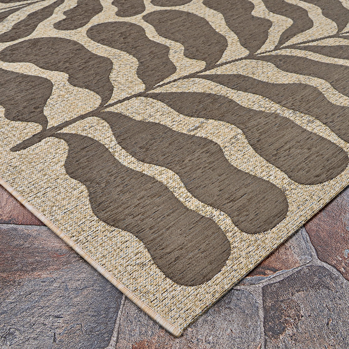 Couristan Castille Fiore 8'1" x 11'2" Mocha Indoor/Outdoor Rug
