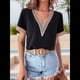 thumbnail image 4 of Blusas de Verano de Corta para Mujer con Encaje y Cuello en V, Elegantes e Informales, Color Negro, Talla L, 4 of 7