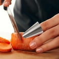 thumbnail image 3 of RUNROTOO 20Set Curved Thumb Gadget For Gardening Stainless Steel Vegetable Picker For Farming, 3 of 8