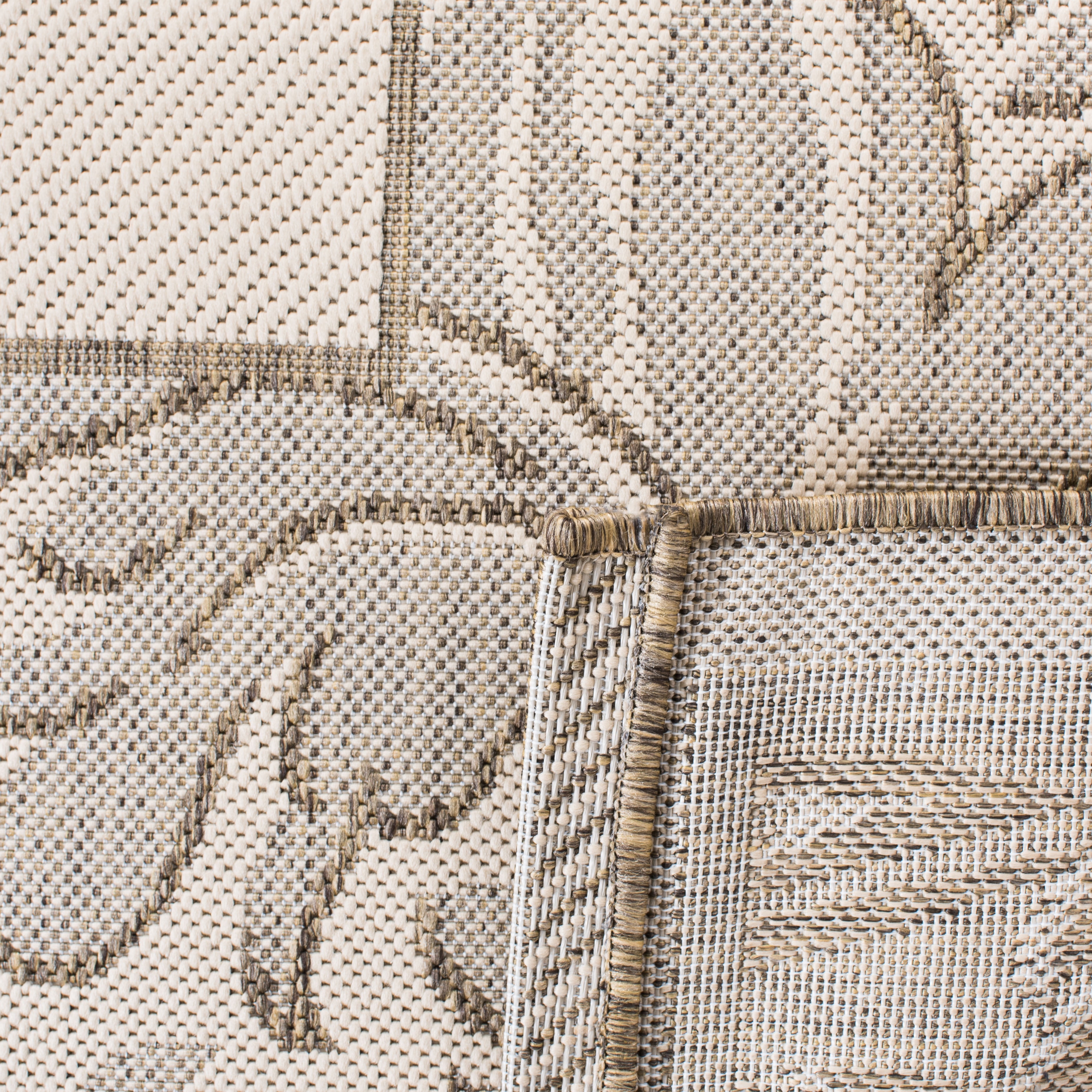 Safavieh Courtyard Steve Oriental Indoor/Outdoor Area Rug, Natural/Brown, 5'3" x 7'7"