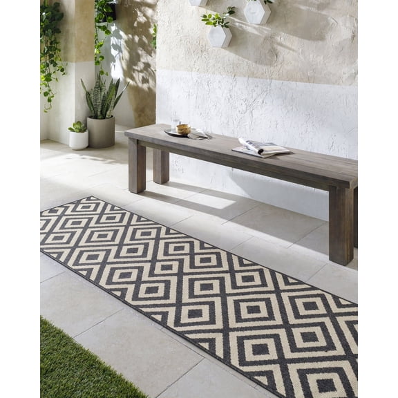 Livabliss Outdoor Rugs, 9ft Round Alfresco Modern Black Square Area Rug for Patio, Porch, Deck, Backyard, Waterproof Indoor Outdoor Carpet (8'10" x 8'10")