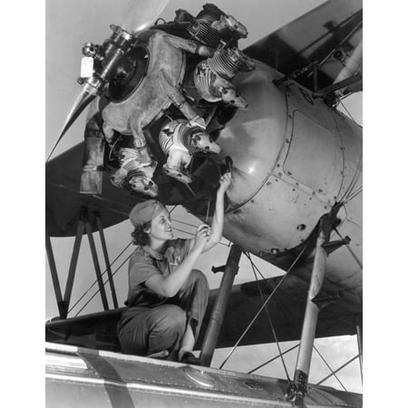 - 20 Year Old Women And Expert Aviation Mechanic Working On A Wright Whirlwind Airplane Motor She Rebuilt The Engine At A Naval Air Base History