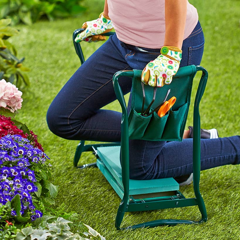 Planting Potted Plants Trim Leaves Garden Kneeler Seat Bench Stools with Side Pockets Garden Foldable Stool Gardening Bench Seat for Garden Weeding 
