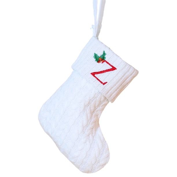 Calcetines Navideños con Letras Bordadas y Colgante de Árbol de Navidad de Punto En Rojo, Verde y Blanco.