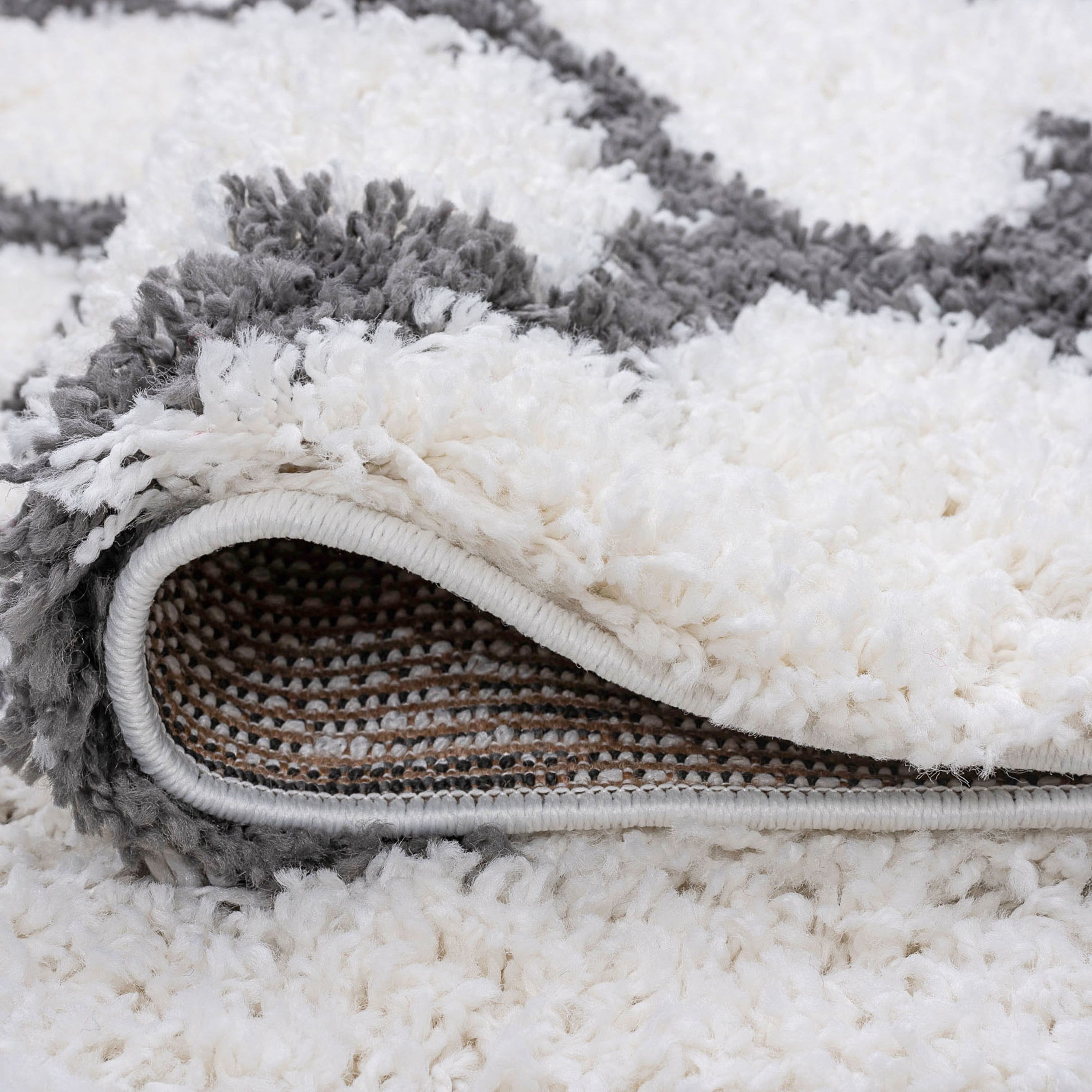Jersey Shag Transitional Geometric White and Gray Polypropylene Indoor Area Rug, 2'x3' Rectangle