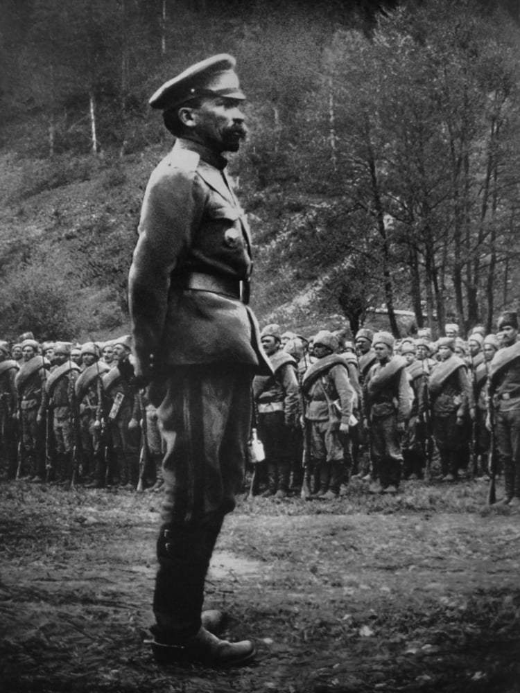 Gen. Lavr Kornilov History (24 x 36)