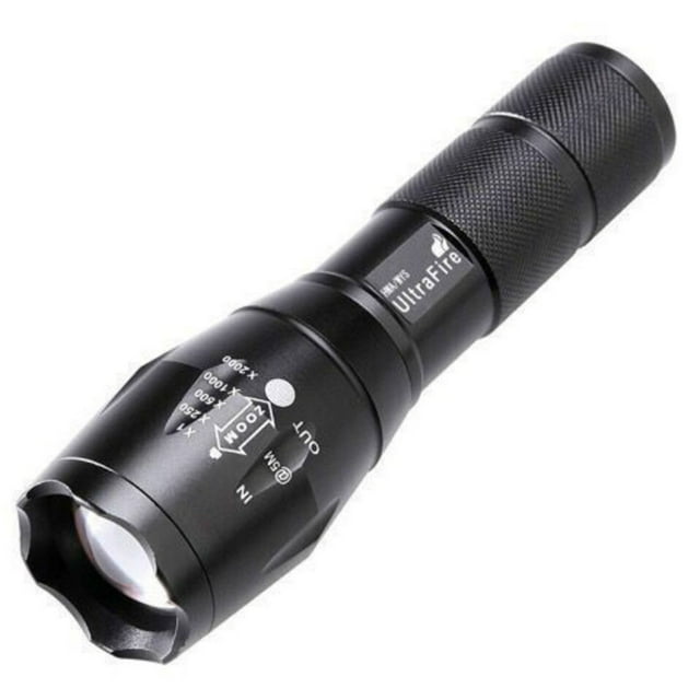 Lampe de Poche LED Haute Luminosité Petite Lampe de Poche Luminosité Extérieure Lampe de Poche d'Urgence