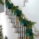 thumbnail image 5 of Lazo navideño grande de terciopelo para coronas y árboles - Pack de 4 lazos flocados en rojo, verde, rosa y blanco para decoración navideña interior al aire libre, 5 of 6