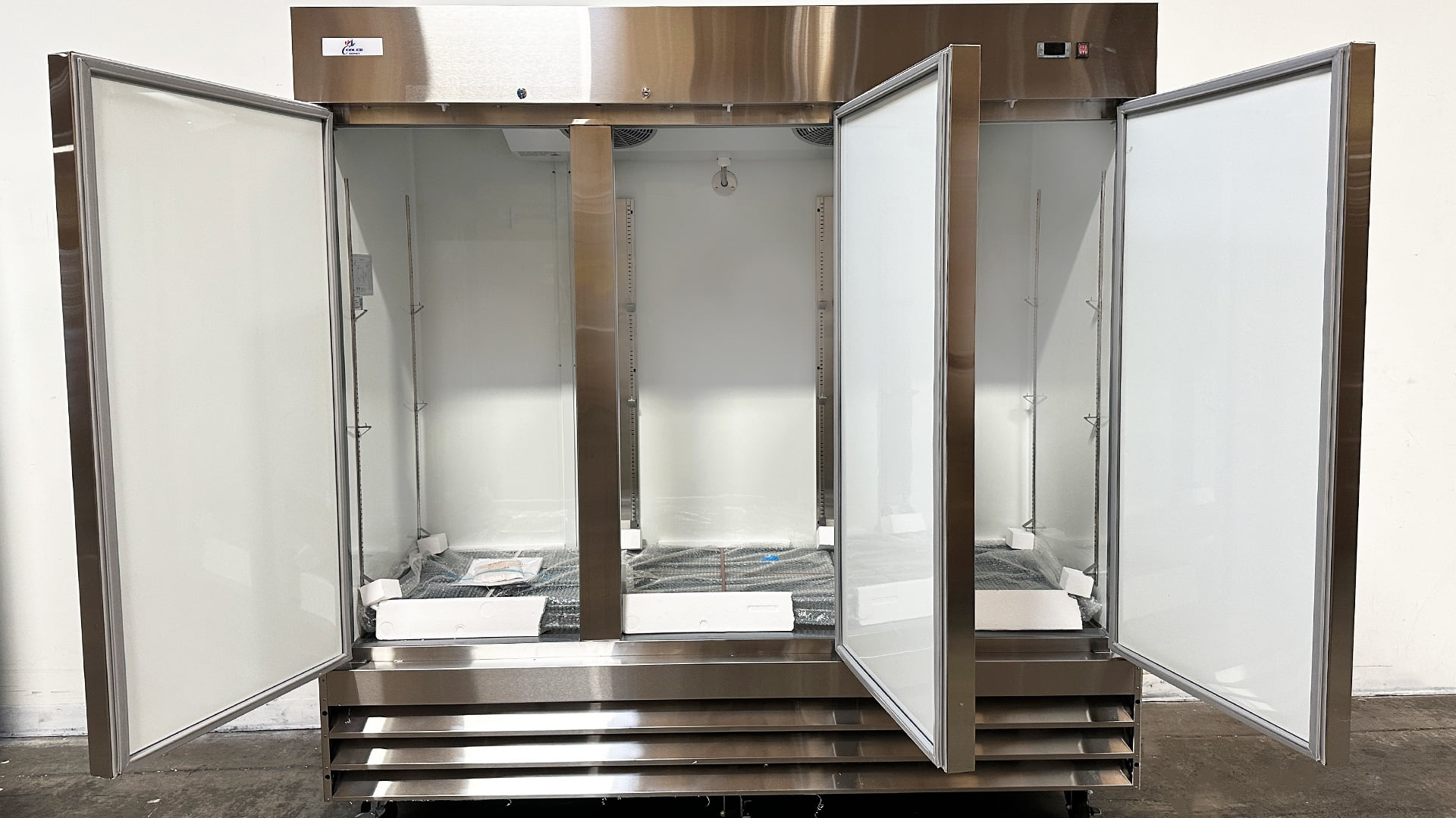 80.5” NSF Stainless Steel 3-Door Reach-In Commercial Freezer | 72 Cu. Ft | Bottom-Mount Compressor | R290 Eco Refrigerant | ETL & NSF Certified