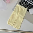 thumbnail image 2 of Calcetines con chancletas Calcetines con punta Calcetines de mujer Suministros Calcetines de tubo medio transpirables Calcetines suaves y elegantes Amarillo claro Salvador Calcetines con chanclas, 2 of 7