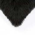 thumbnail image 3 of 2 Pqt Coussins en Mouton 18"X18", 3 of 4