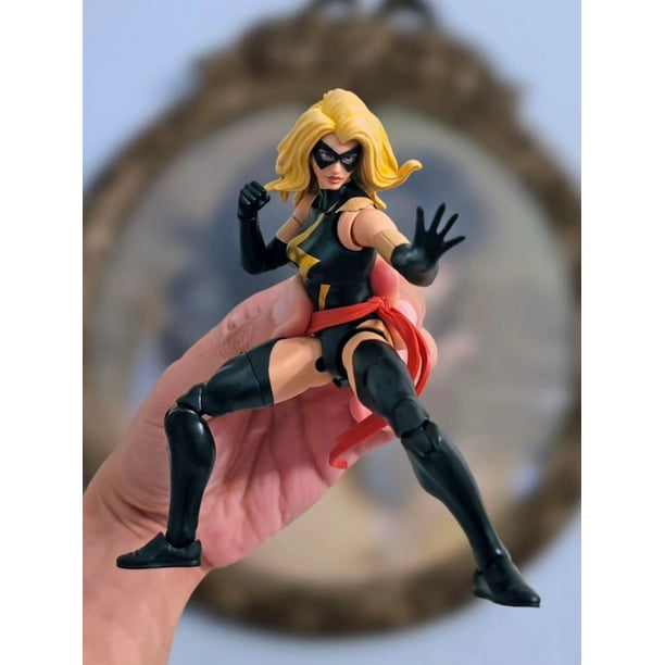 Marvel Legends 85th Anniversary Exclusive Warbird Carol