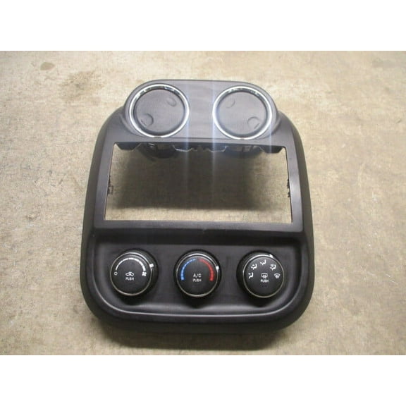 Pre-Owned 2011-2017 Jeep Patriot Manual Climate AC Heater Temperature Control OEM LKQ (Good)