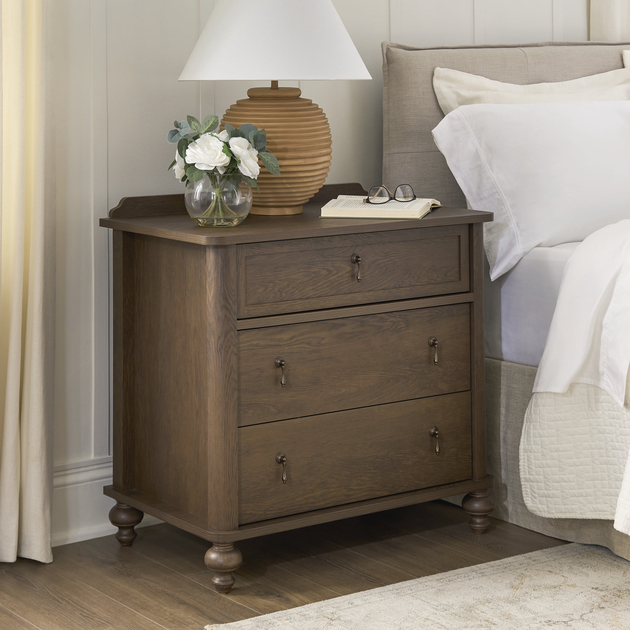 My Texas House Hartwell 3 Drawer Nightstand with USB, Heritage Oak