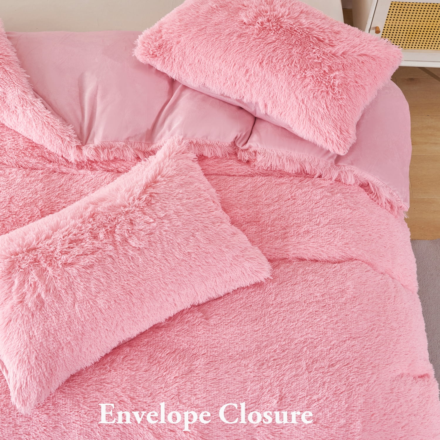 URBONUR 3 Pieces Pink Bedding Comforter Set Queen Size Faux Fur Comforter Sets for Women Girls Plush Fluffy Bedding Sets for All Season(1 Shaggy Comforter + 2 Faux Fur Pillowcases)
