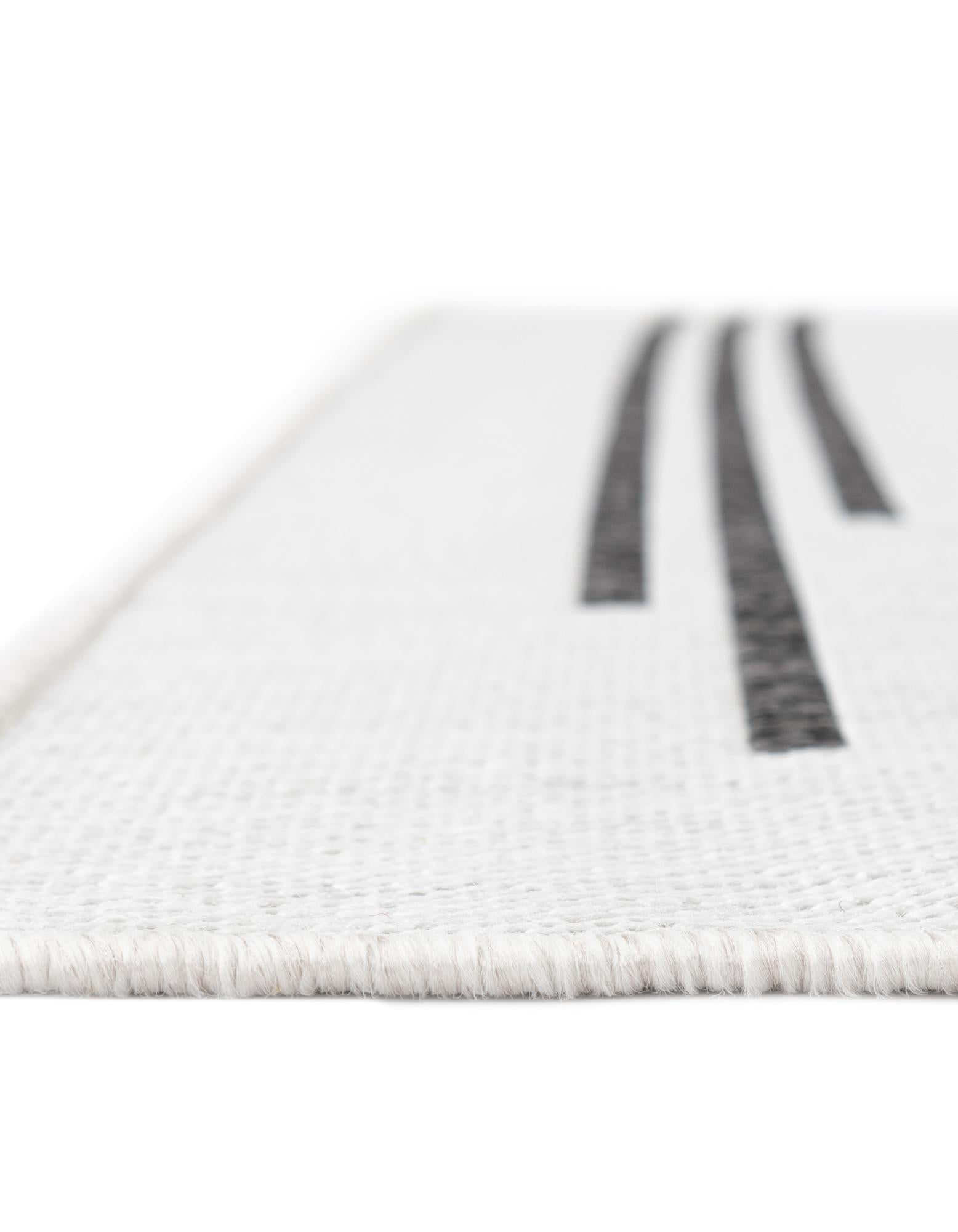 Unique Loom Outdoor Modern Collection Area Rug - Miranda (12' Square White and Black)