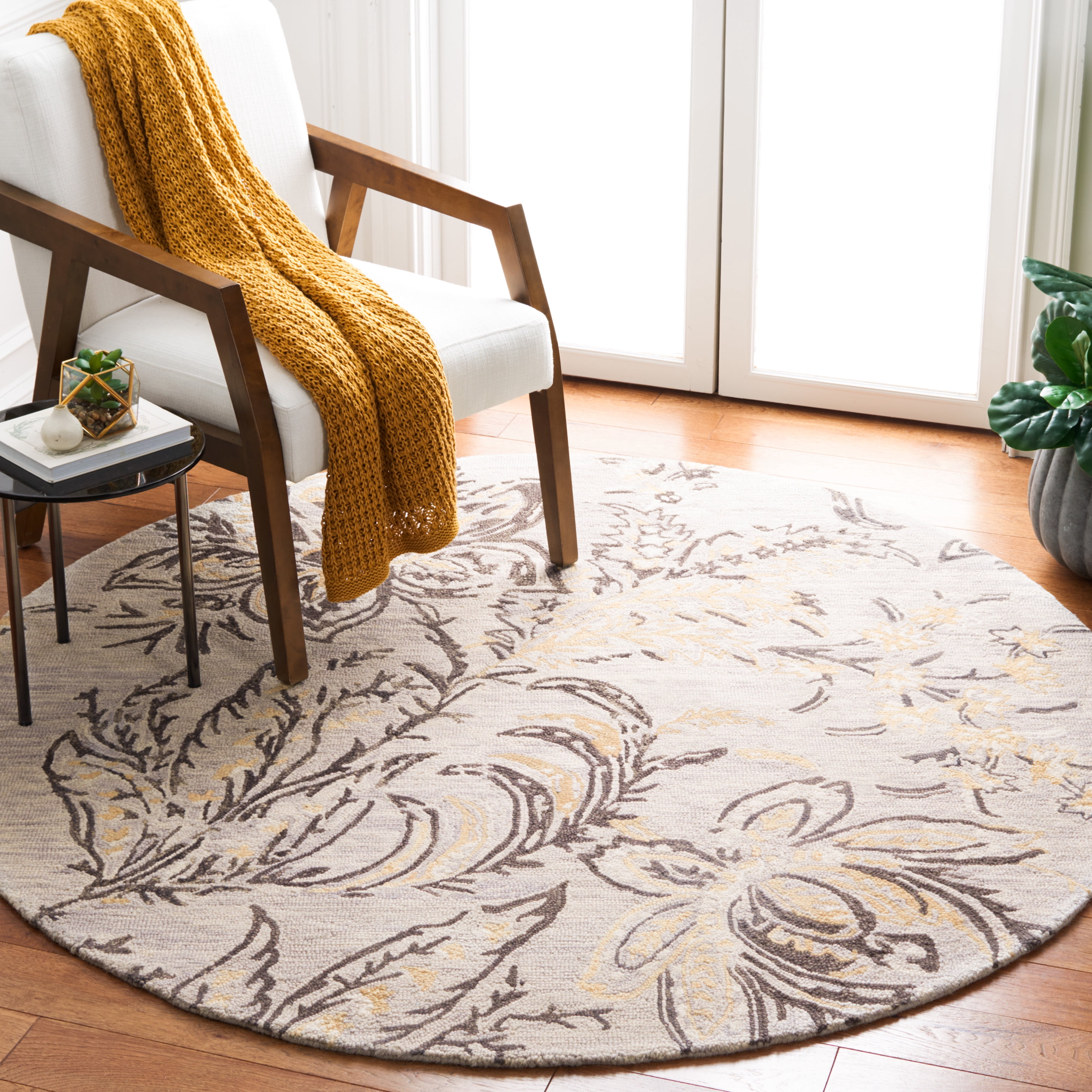 Safavieh  Handmade Blossom Yael Wool Rug 6' x 6' Round 6' Round Indoor, Handmade Living Room, Bedroom, Dining Room Round