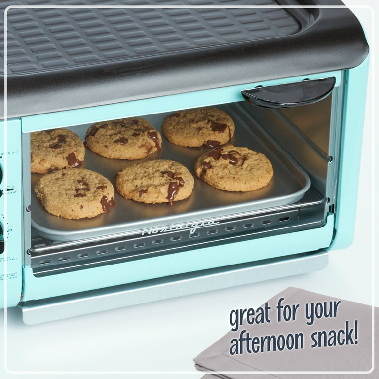 Nostalgia Retro 3-in-1 Family Size Breakfast Station: Coffeemaker