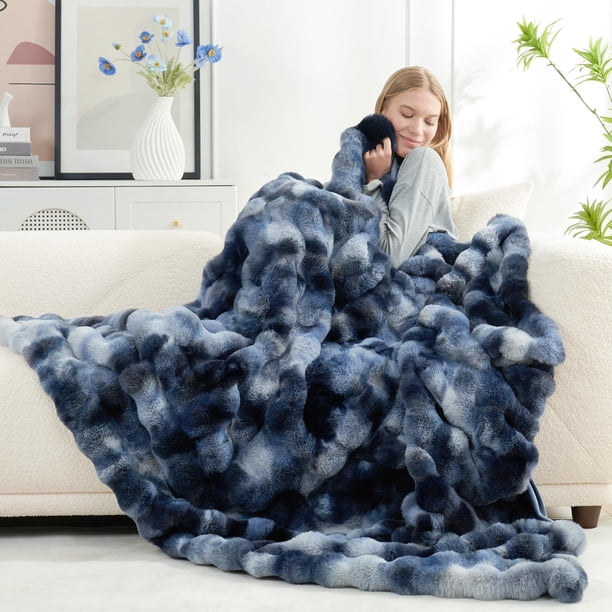 Manta decorativa suave Cozy Bliss de piel sintética afelpada 152 x 203 cm azul