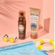 thumbnail image 2 of Loción corporal Jergens Natural Glow +REAFIRMANTE Autobronceador 221 ml, 2 of 9