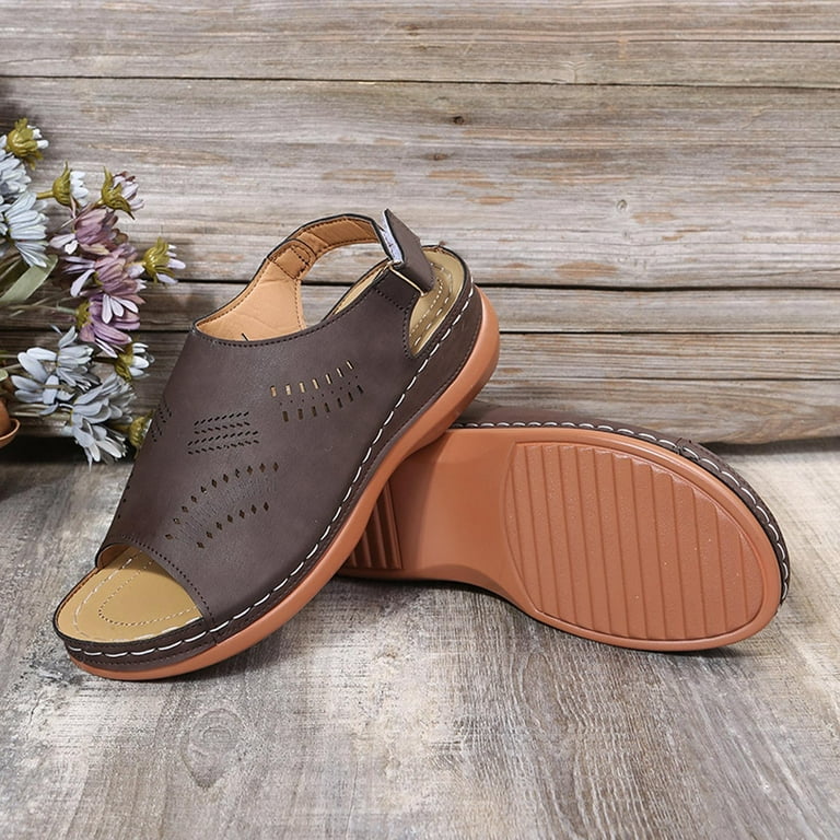 Sandals with shop bunion support