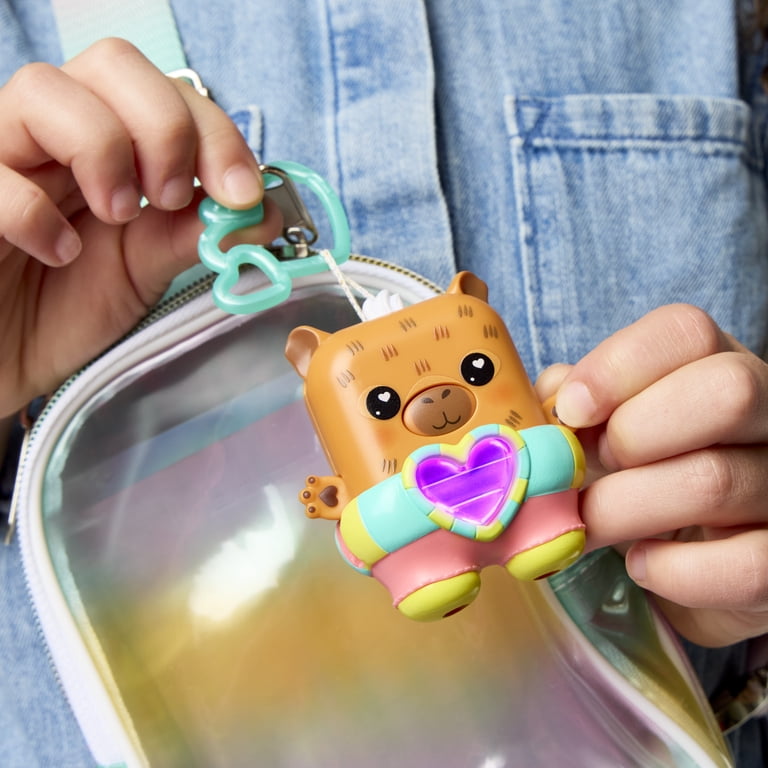 カピバラ　リル Hasbro Nano-mals Gabbybara the Capybara Electronic Pet