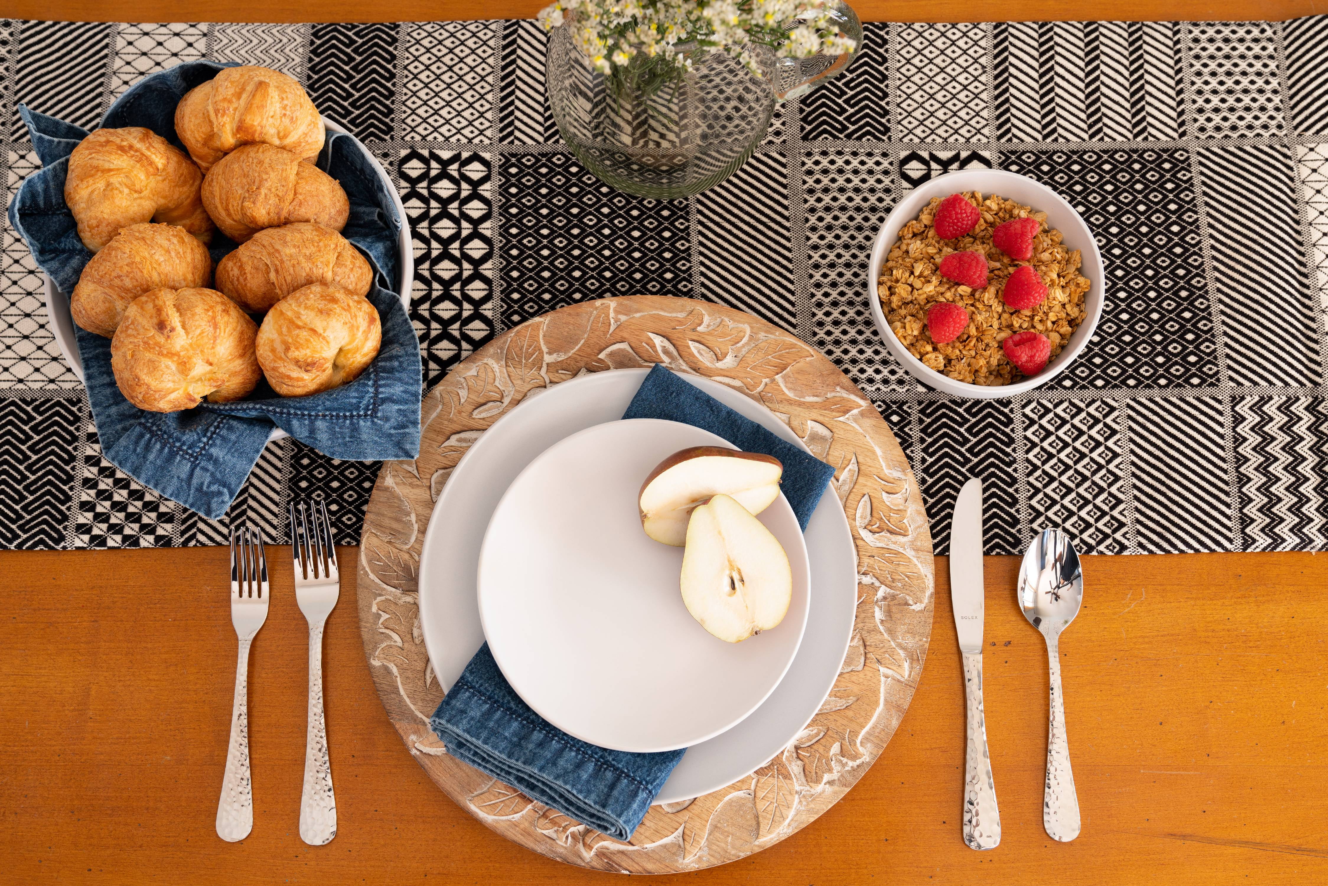 10 Strawberry Street Wazee Matte 10.5" Coupe Stoneware Dinner Plate, Set of 6, White