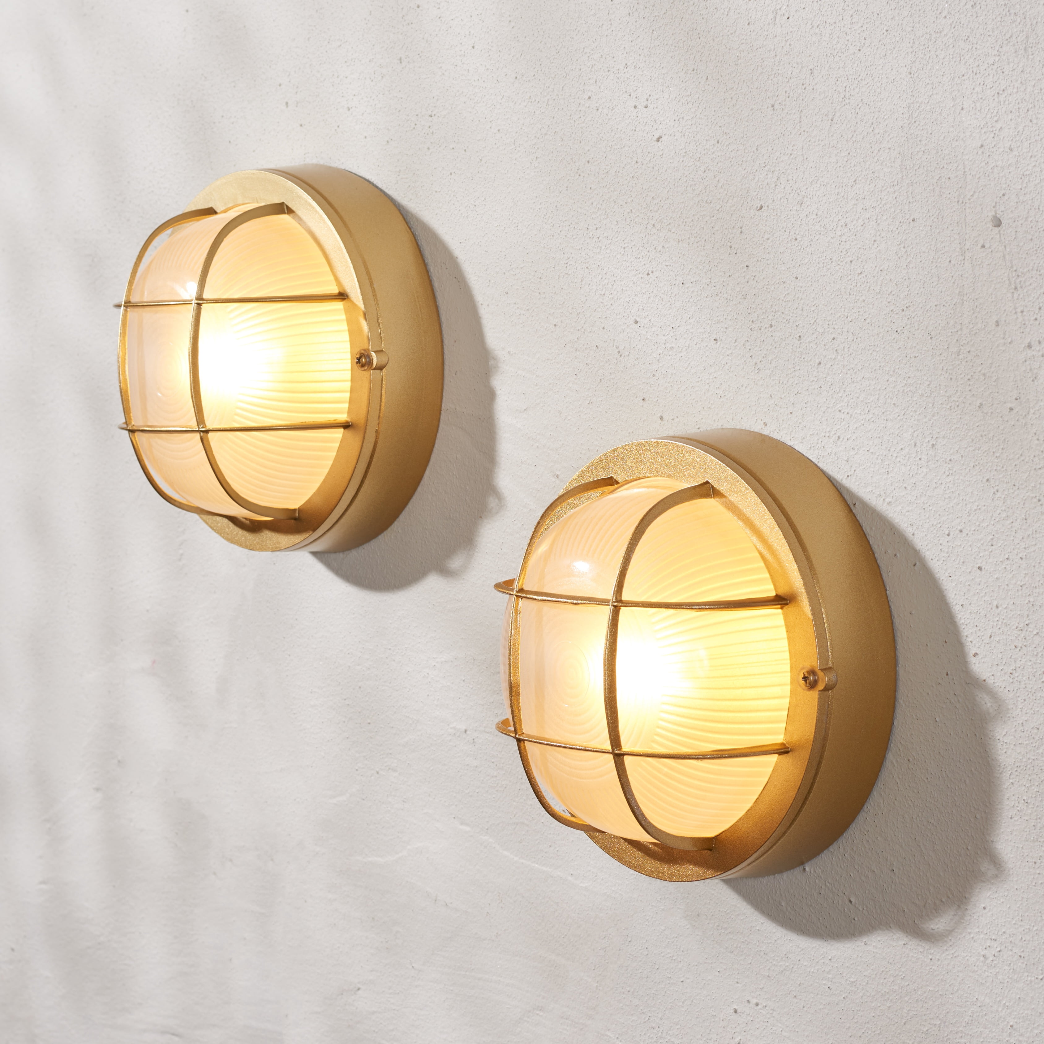 SAFAVIEH Elson Glam LED Powder Coating Gold Outdoor Wall Sconce (Set of 2)