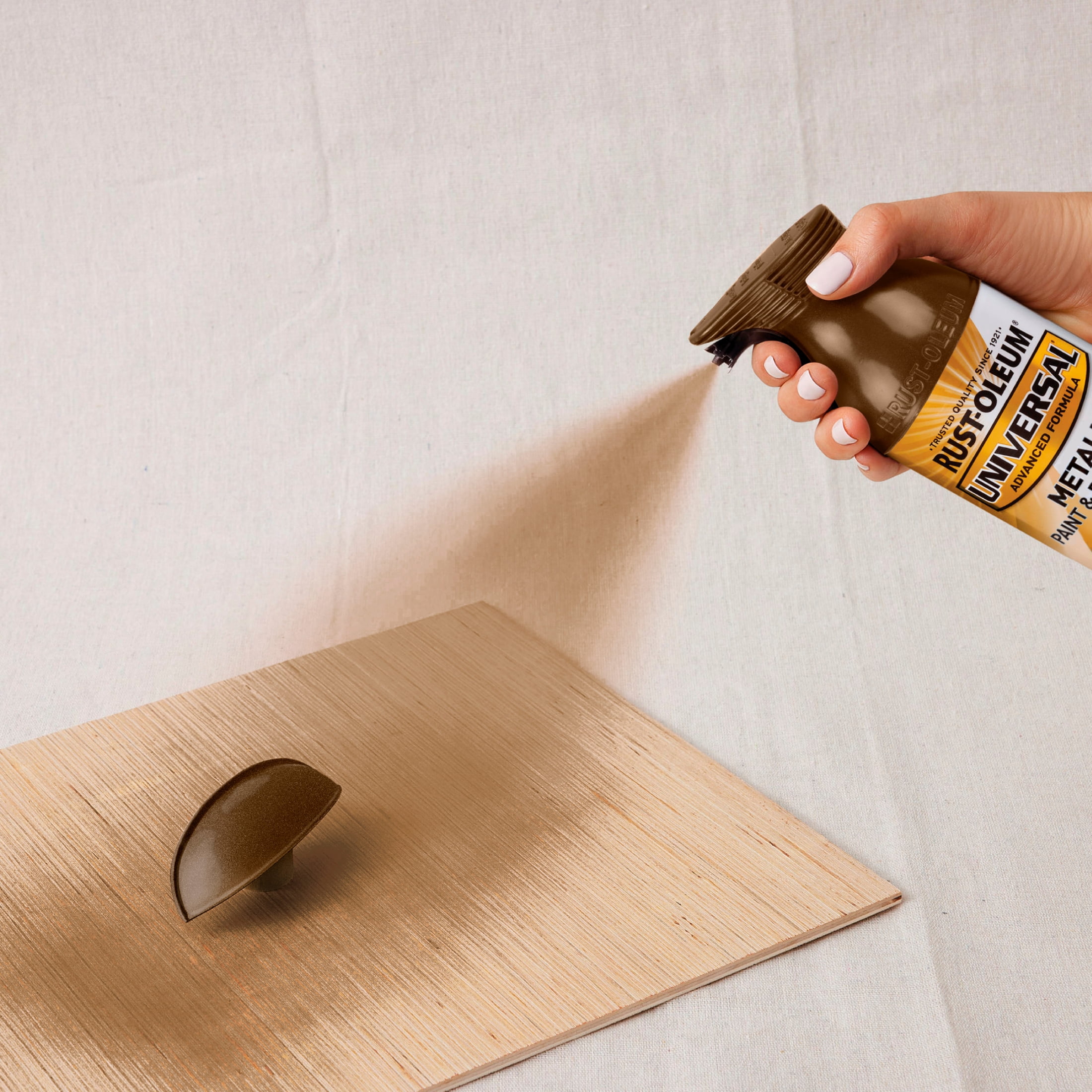 Rust-Oleum 260728 Universal All Surface Antique Brass Metallic 66 oz Spray Paint, 6 Pieces 6 Pack