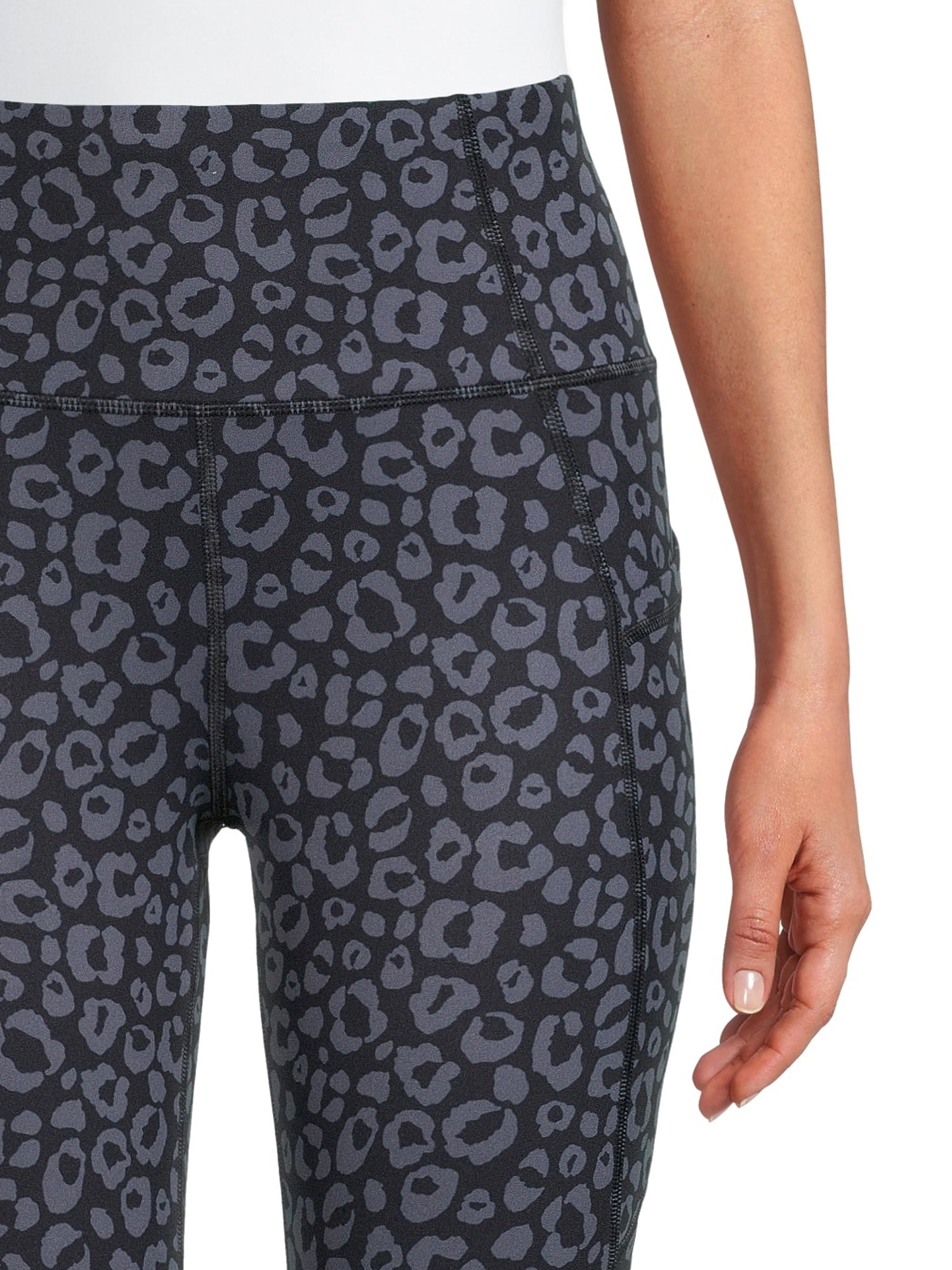 Walmart hotsell avia capris