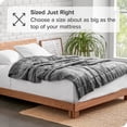 thumbnail image 5 of ZXNYH Weighted Blanket Queen Size 17lbs (60" x 80") for Adults - All-Natural 100% Cotton - Premium Heavy Blanket Nontoxic Glass Beads (Dark Blue, 60"x80"), 5 of 6
