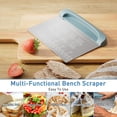 thumbnail image 3 of Raspador de mesa y cortador de masa 2 en 1 BIGFIT de acero inoxidable, 3 of 6