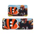 thumbnail image 1 of Juego de 2 alfombrillas de cocina de terciopelo de cristal con el logotipo del equipo de fútbol de los Bengals, alfombrilla absorbente antideslizante para el hogar, el dormitorio y la cocina, 1 of 6