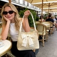 thumbnail image 4 of Bolso de hombro de paja tejida para mujer | Bolso tote de hierba | Bolso bandolera informal con lazo | Bolso de playa ligero y transpirable para viajes y compras de verano, 4 of 6