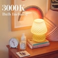 thumbnail image 3 of Lámpara ONEWISH Bombilla de cristal rayado con forma de hongo, 3000 K, 6,5 W, 3 of 7
