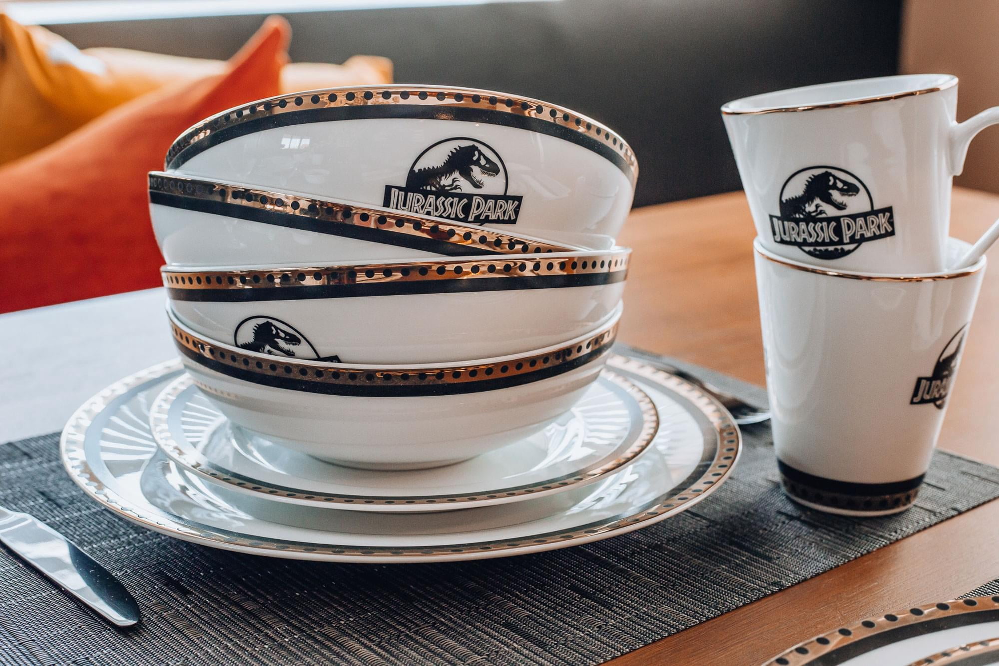 Jurassic Park Logo 16-Piece Ceramic Dinnerware Set Replica | Plates, Bowls, Mugs