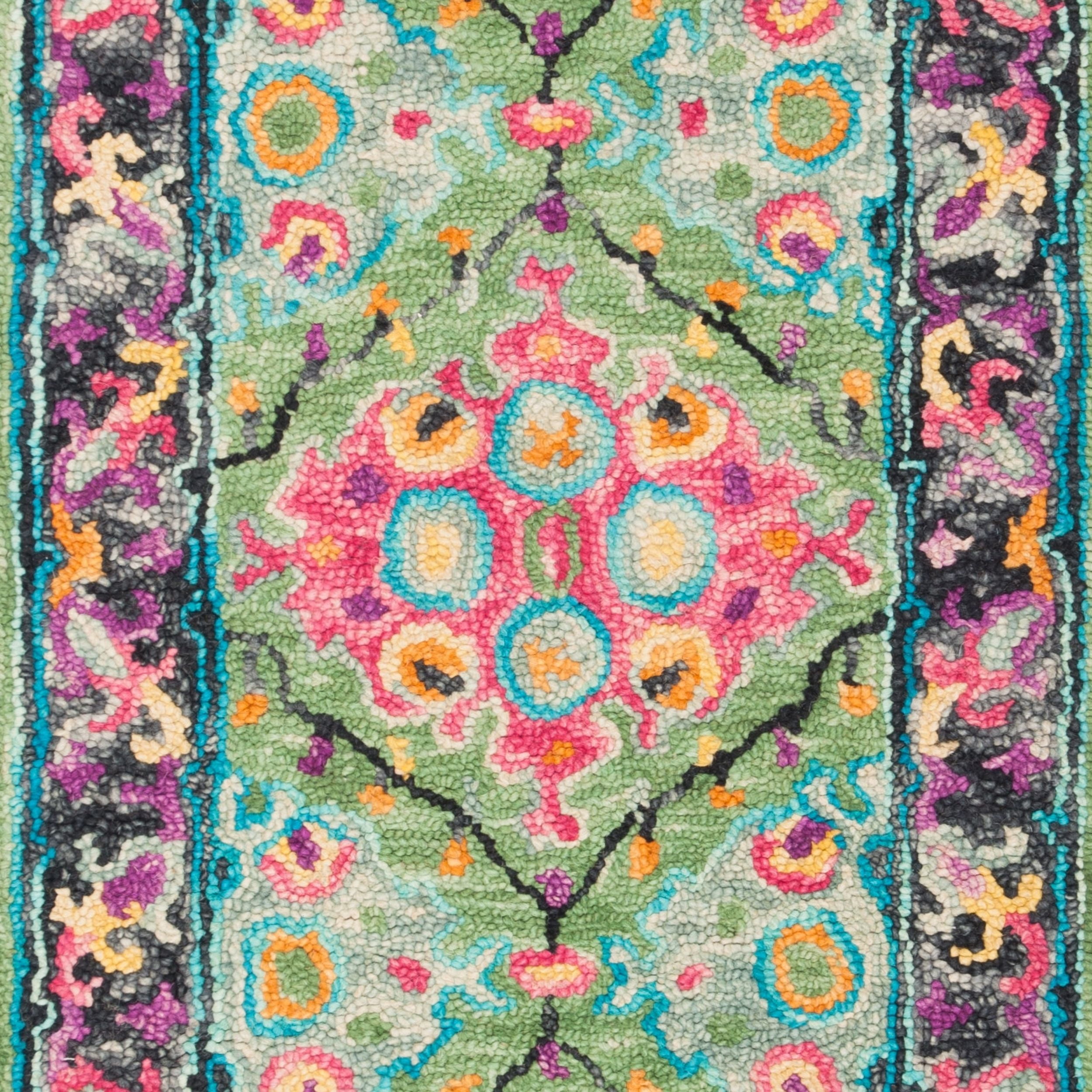 SAFAVIEH Aspen Emely Floral Wool Runner Rug, Light Green/Black, 2'3" x 7'