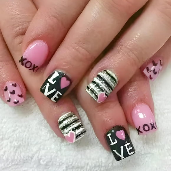 Press on Nails Short Square Fake Nails Black Pink Acrylic Glossy False Nails with Valentines Glitter Love Heart Full Cover Design Glue on Nails Artificial Stick on Nails for Women & Girls 24 Pcs