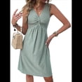 thumbnail image 2 of Vestido para Mujer con Escote en V, Sin Mangas, Diseño Torcido y Cintura Plisada en el Pecho Verde L, 2 of 9