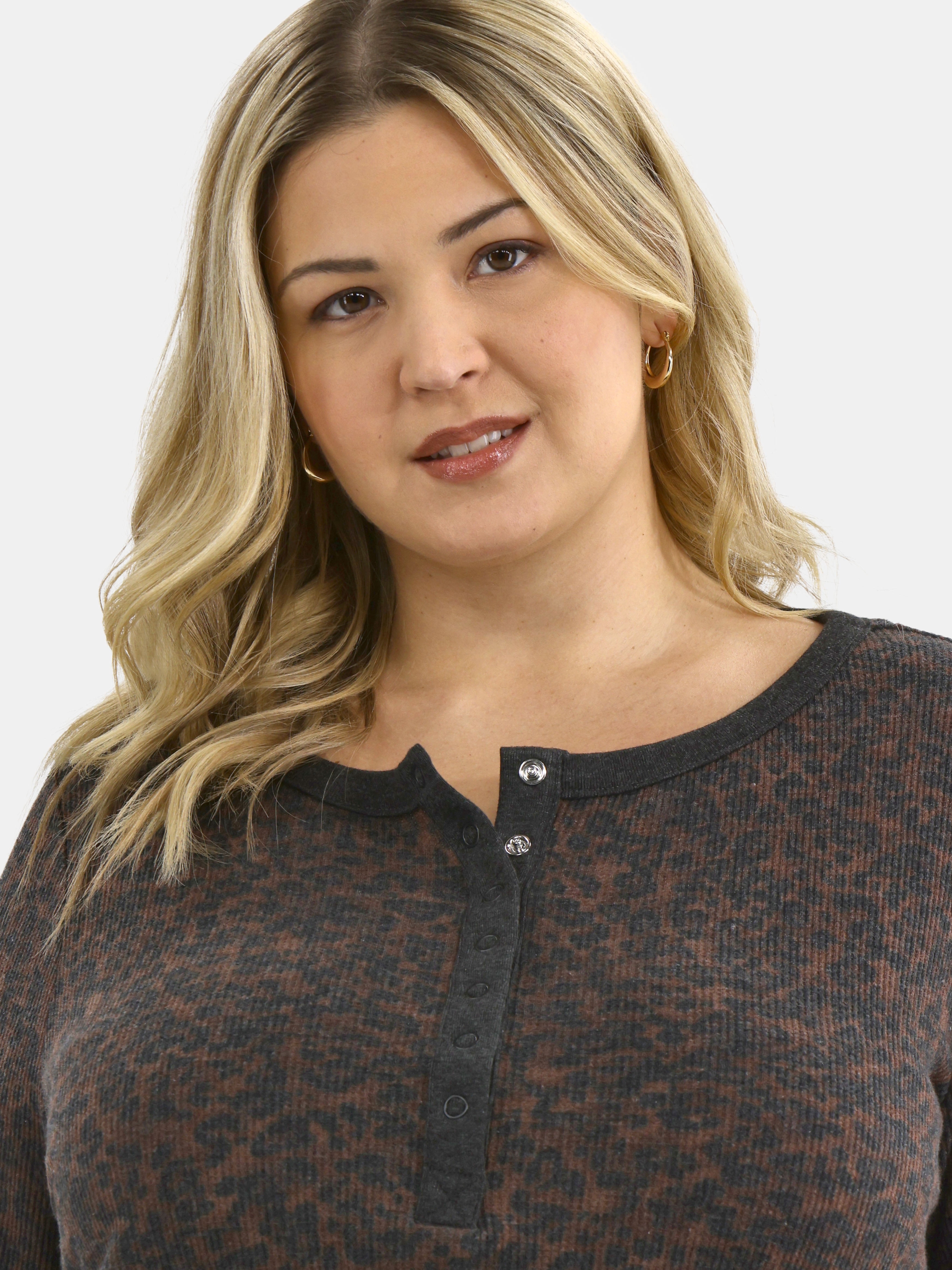 Terra & Sky Women’s Plus Waffle Henley 2 Pack, Sizes 0X-5X