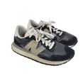 thumbnail image 2 of New Balance Mens Size 8 Shoes V1 Sneaker 237 Black Magnet Gum Lifestyle, 2 of 6